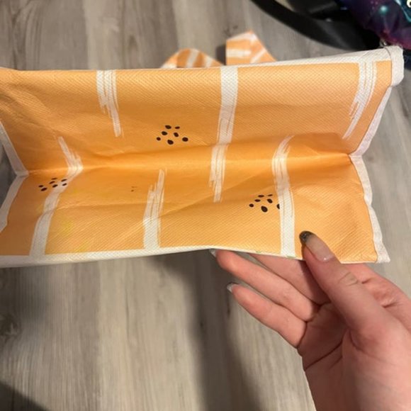 Peachy Reusable Bag - Picture 2 of 3